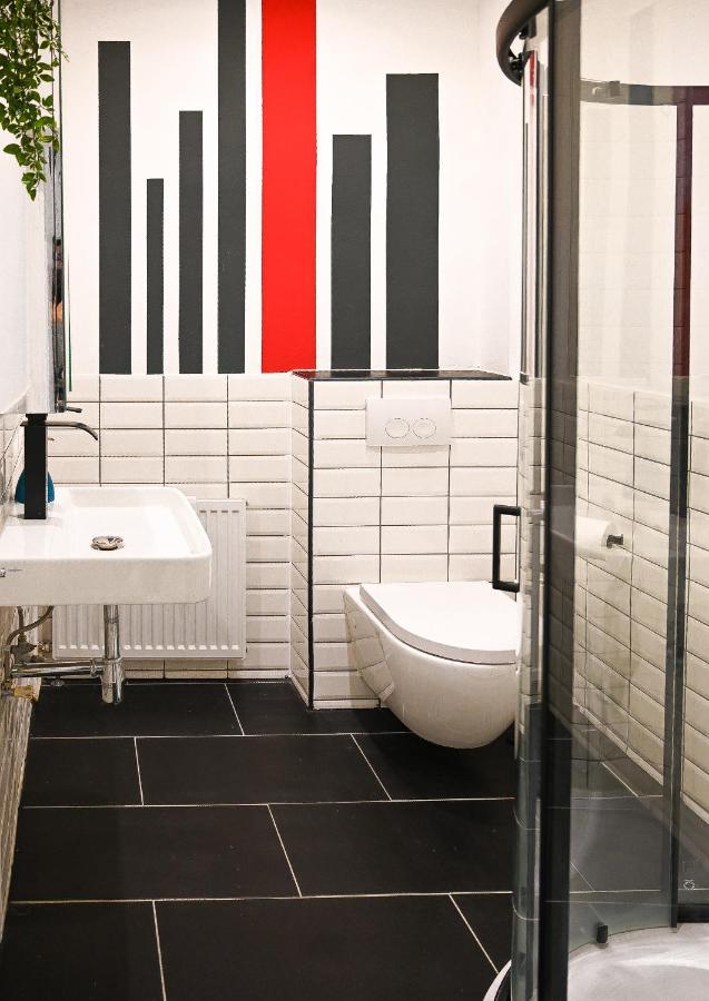 Elegant Apartment Westbahnhof Vienna Luaran gambar